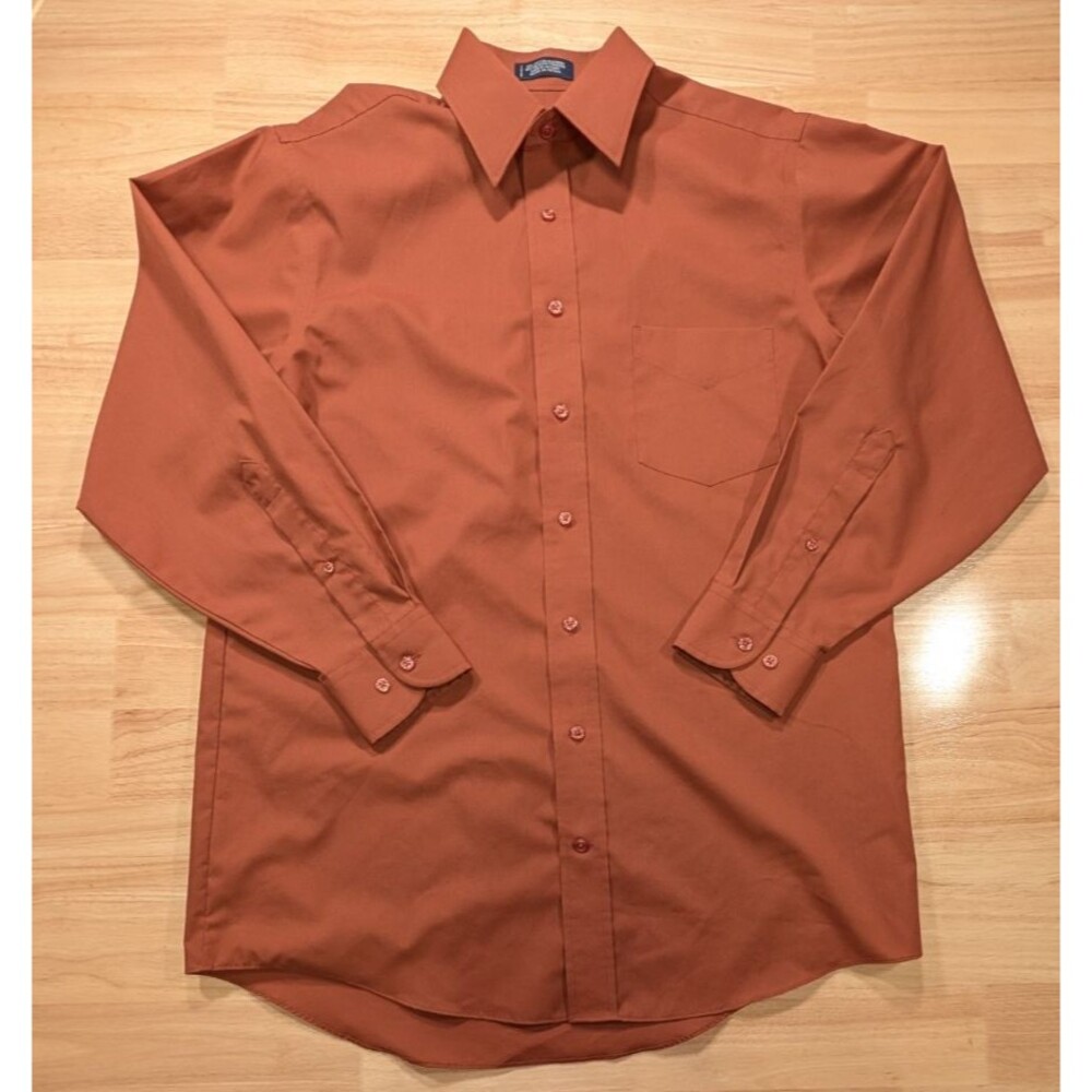 Stafford Shirt Mens Medium M 15.5 32/33 Wrinkle Free Button Down Orange Solid